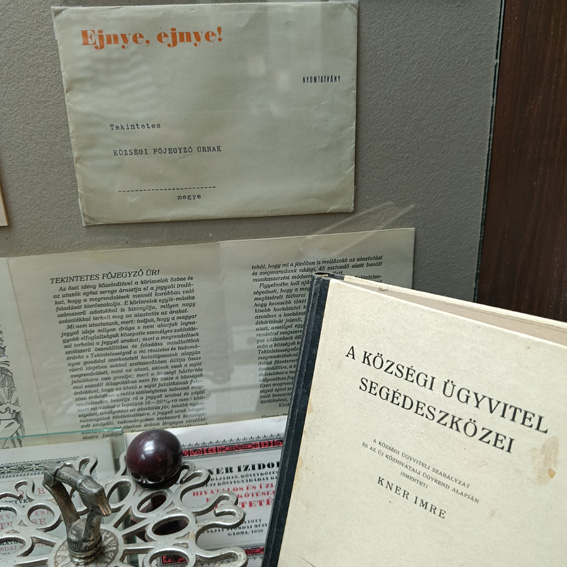 View larger image View larger image