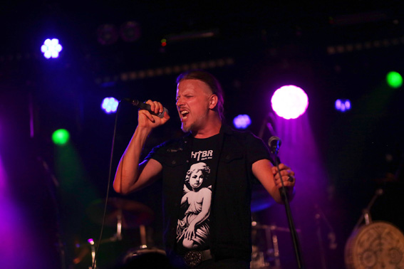 View larger image View larger image