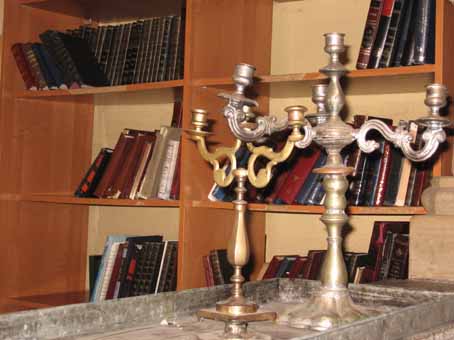 View larger image View larger image